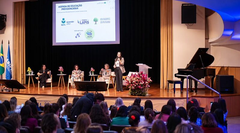 Manausprev representa Manaus em encontro nacional de mulheres que atuam na Previdência pública
