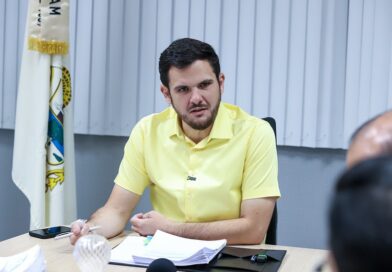 Prefeito Renato Junior libera mais de R$ 7,4 milhões para o Proesc e garante mais autonomia e agilidade para pequenos reparos em 515 escolas de Manaus