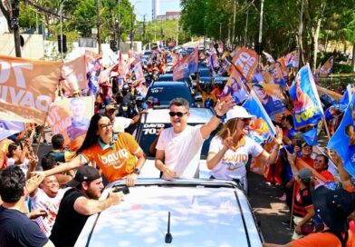 Força Política: David recebe apoio da população em grande carreata pelas ruas de Manaus