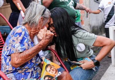 Dra. Shádia participa de caminhada na zona Sul de Manaus e David amplia mobilização pelo interior do Amazonas