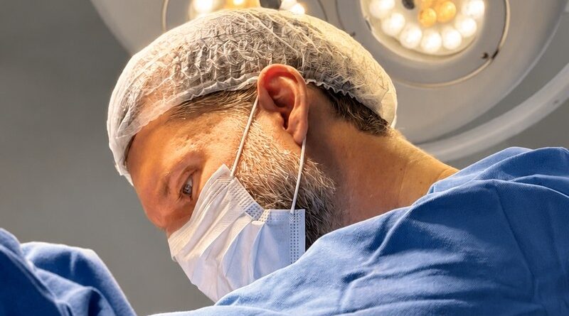 Gibran Chedid explica como funciona o deep plane facelift