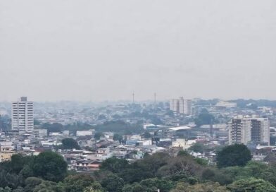 Após Chuva, Qualidade do Ar em Manaus Sai do Péssimo Para Moderado, Mas Fumaça Continua