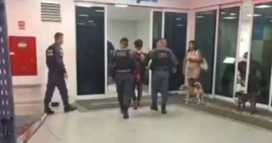 Terror na Constantino Nery: homem de 26 anos faz reféns em faculdade e é levado para delegacia em Manaus