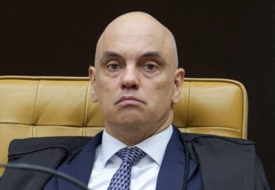 Moraes volta a pedir retirada de sigilo antes de sessão no STF