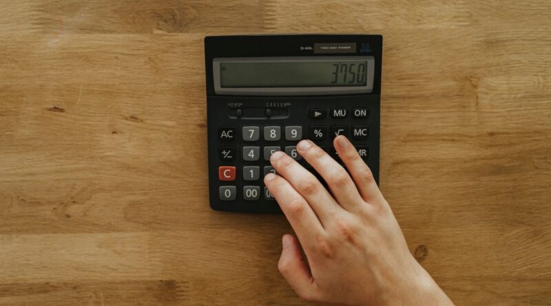 Sair das dívidas: especialista explica o primeiro passo