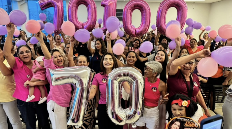 Vivi Lira inicia Outubro Rosa ao lado de mulheres que acreditam na sua missão