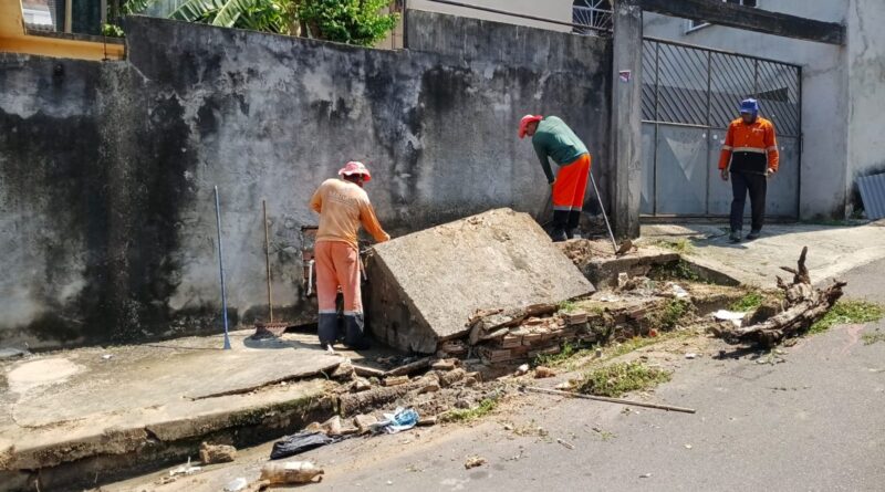 Prefeitura de Manaus recupera rede de drenagem na rua Arthur Virgílio, no bairro Vila da Prata