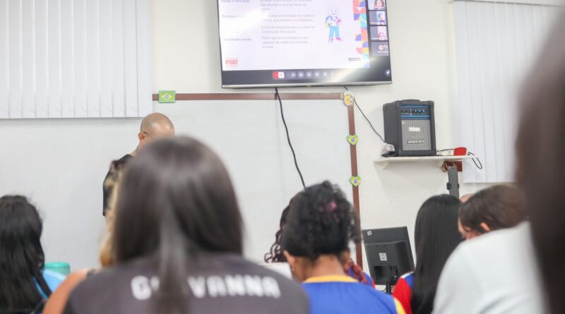 Escolas da Prefeitura de Manaus apresentam projetos de promoção da saúde na ‘Mostra Estadual do Fortalece PSE’