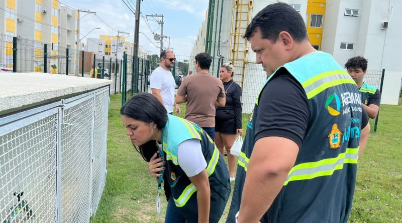 Prefeitura de Manaus e DPE-AM realizam vistoria para apurar valores elevados nas contas de água e esgoto no residencial Morar Melhor