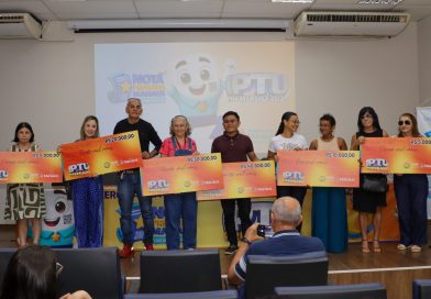 Prefeitura de Manaus entrega prêmios a contribuintes sorteados no sétimo sorteio do IPTU Premiado 2026