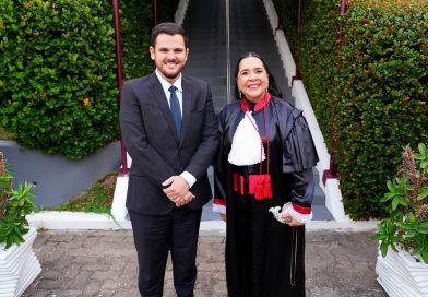 Prefeito Renato Junior prestigia recondução da procuradora-geral Leda Mara ao comando do MP-AM e destaca importância do diálogo entre os poderes