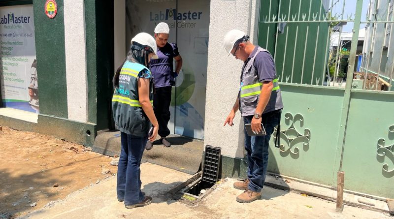 Prefeitura monitora serviços das concessionárias de água e energia no canteiro de obra da primeira Rua Gastronômica de Manaus