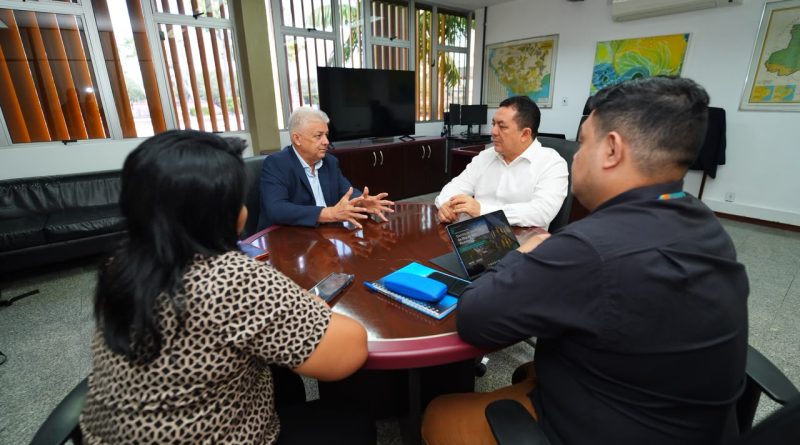 Prefeitura e Suframa discutem difusão do Distrito de Inovação do Largo de São Vicente