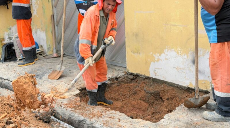 Prefeitura de Manaus recupera drenagem profunda no Coroado e atende solicitação de moradores