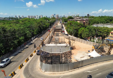 Prefeitura de Manaus informa interdições no complexo Passarão nos dias 31/10 e 7/11 para obras. Desvio será pela avenida Brasil.