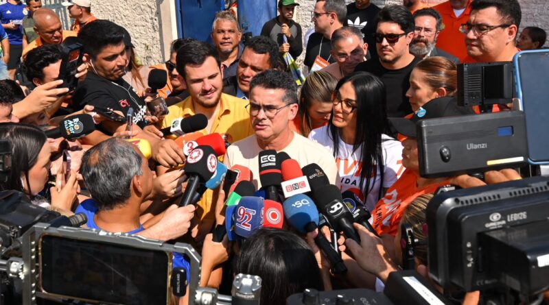 ”Vou levar ao interior os mesmos avanços conquistados em Manaus”, diz David ao votar neste domingo