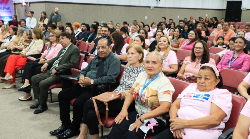 Dia do Servidor Público tem homenagens e serviços de saúde na Câmara Municipal de Manaus