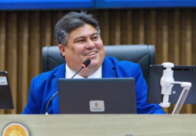 No Dia do Servidor Público, presidente David Reis parabeniza profissionais da Câmara Municipal de Manaus com homenagens e valorização