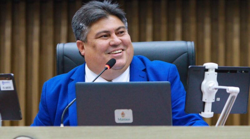 No Dia do Servidor Público, presidente David Reis parabeniza profissionais da Câmara Municipal de Manaus com homenagens e valorização