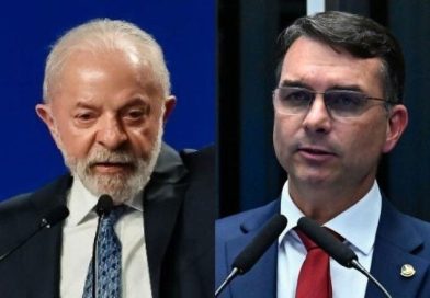 Flávio Bolsonaro arrecada quase 29 vezes mais doações privadas que Lula no segundo turno